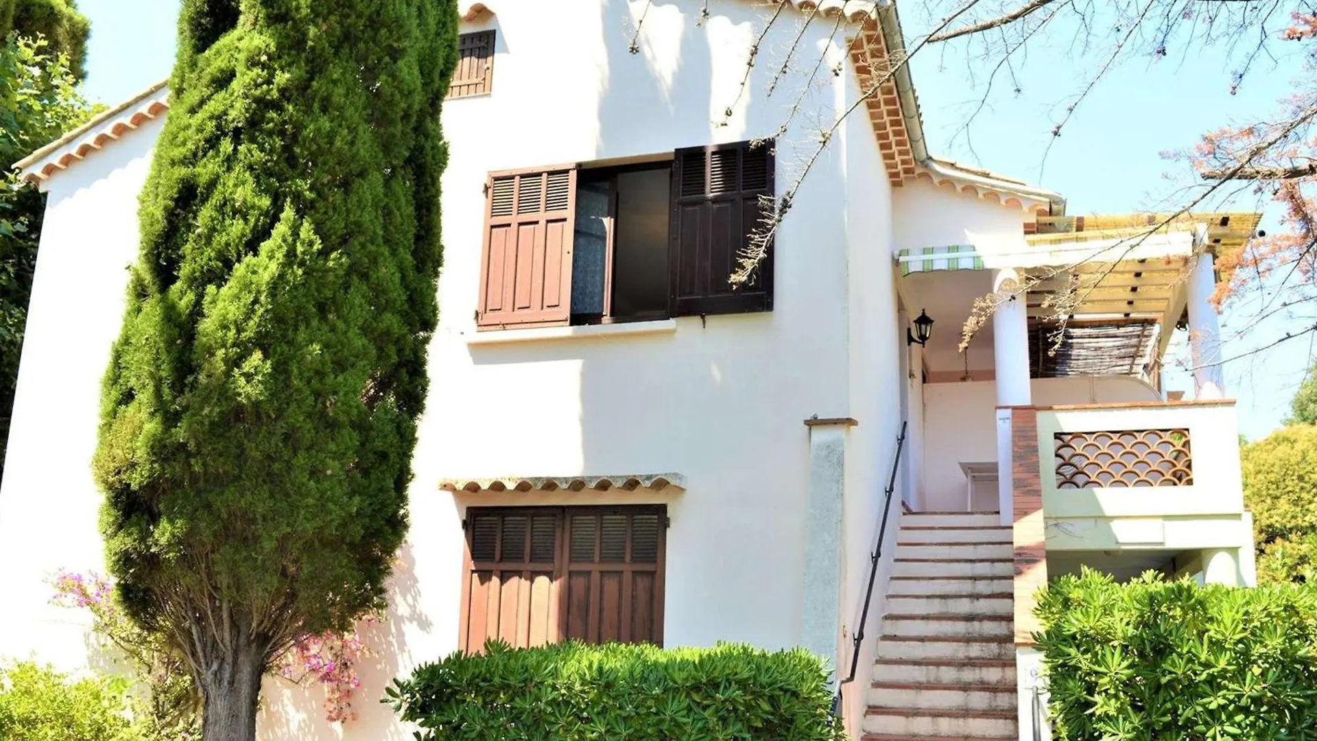 Appartement 2 Pieces Avec Terrasse, Proche Plage Et Centre-Ville A Cavalaire-Sur-Mer, Parking Inclus - Fr-1-226B-19 0*, 카발레르쉬르메르 프랑스